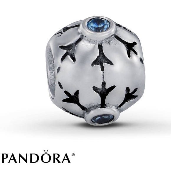 Retired Pandora Aqua Snowflake CZ Winter Bead Charm Christmas Snow EUC - Picture 2 of 8
